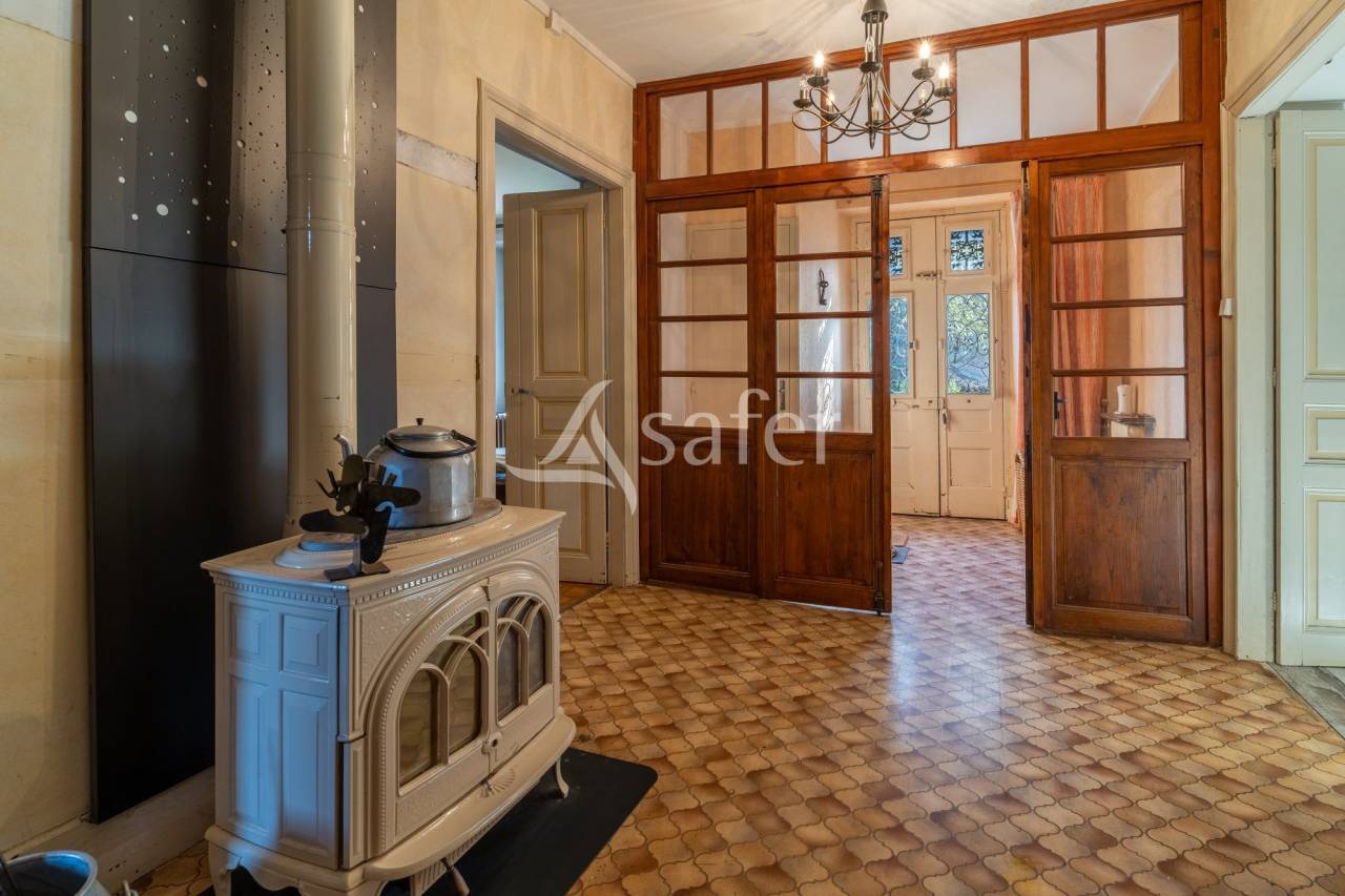 Domaine d'exception : 2 maisons d'habitations avec dépendances