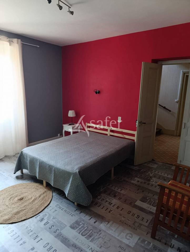 Domaine d'exception : 2 maisons d'habitations avec dépendances