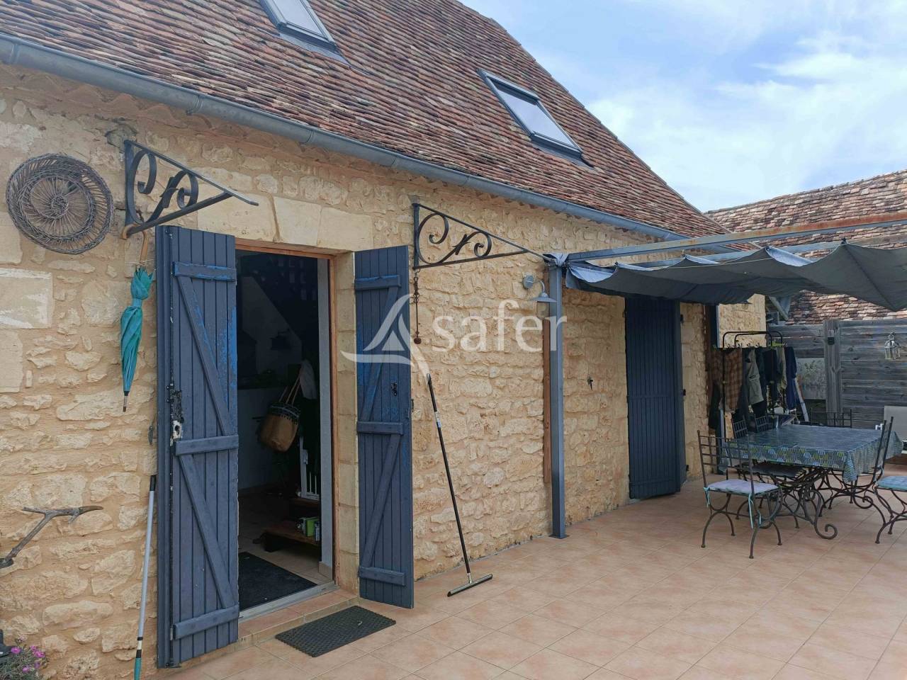 Exploitation bio en bovins lait sur 54ha, proche Lalinde