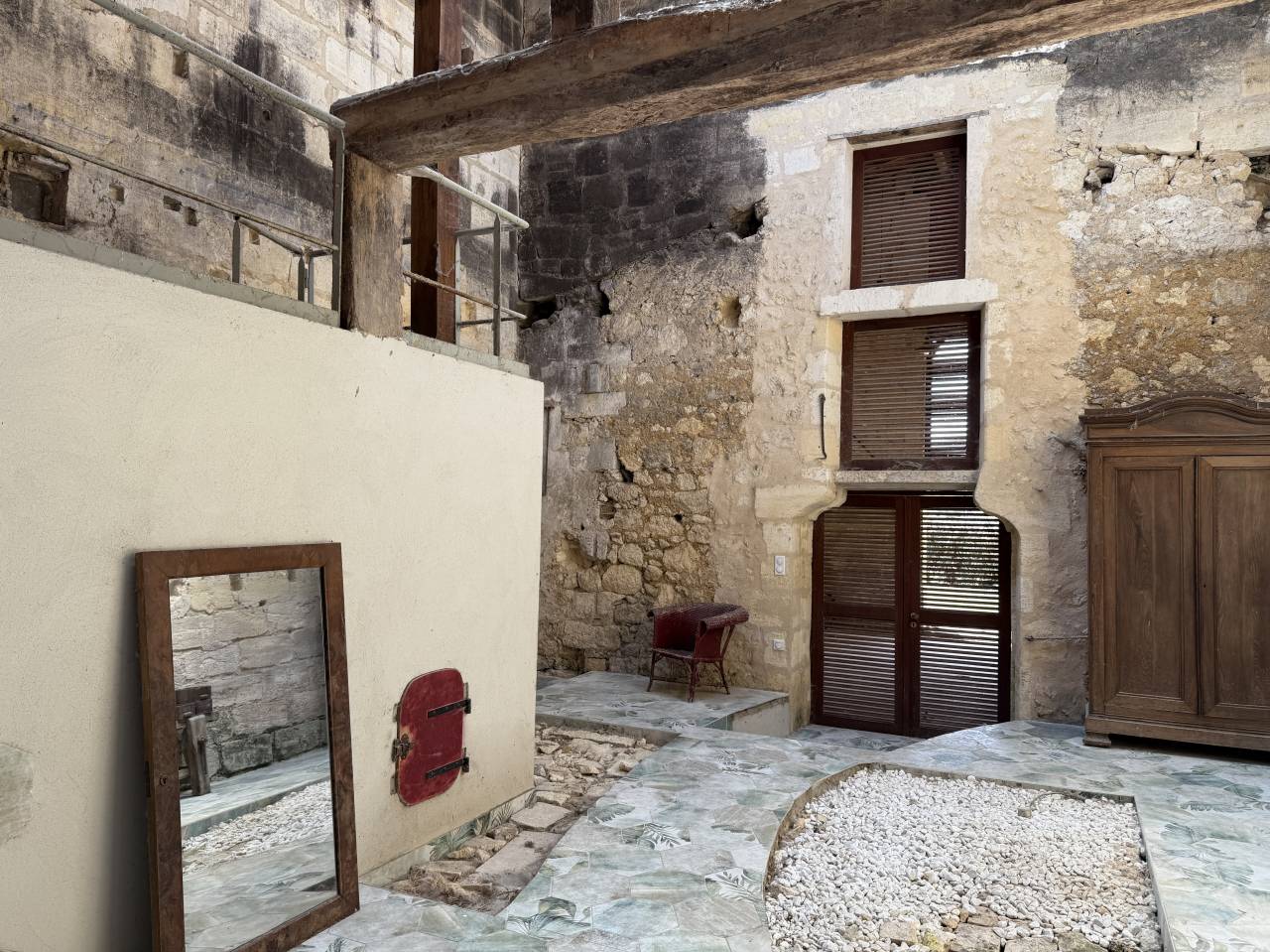 &Agrave; 15 min de Libourne, sur 10 hect, propri&eacute;t&eacute; &eacute;questre