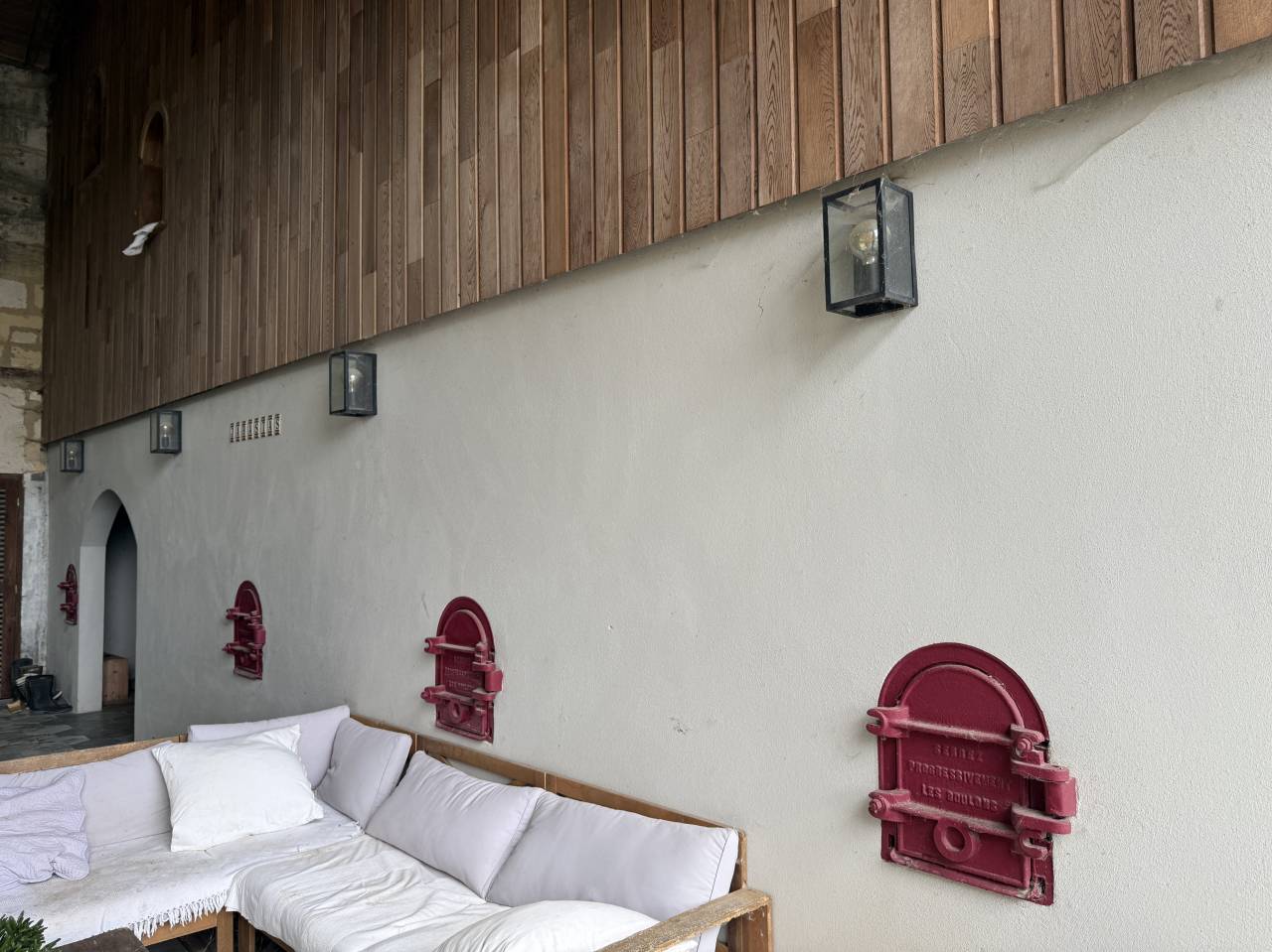 &Agrave; 15 min de Libourne, sur 10 hect, propri&eacute;t&eacute; &eacute;questre