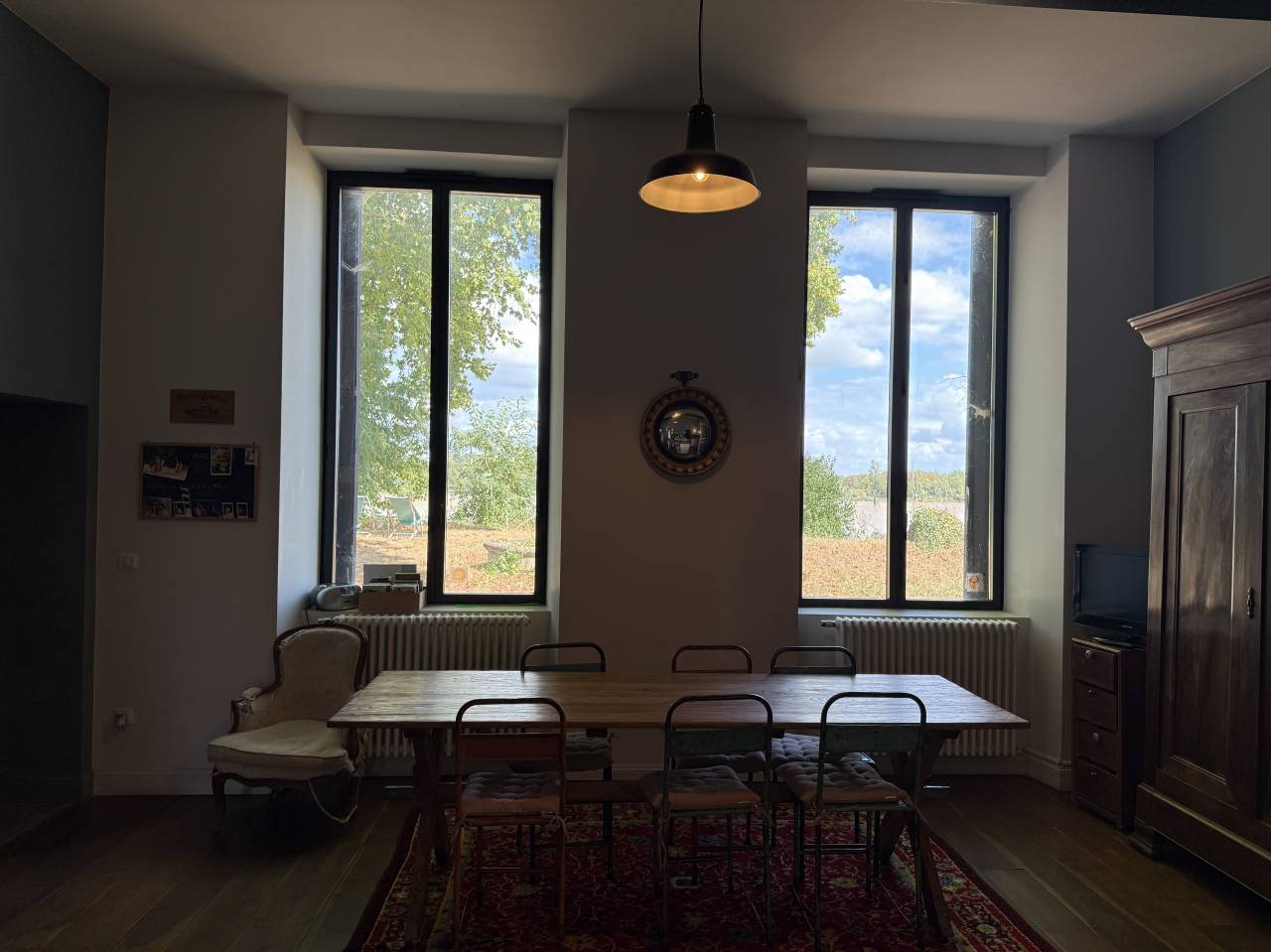 &Agrave; 15 min de Libourne, sur 10 hect, propri&eacute;t&eacute; &eacute;questre