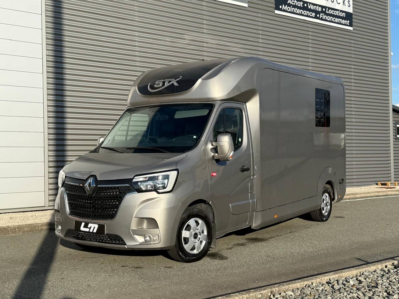 VL STX STALLE 3P 165CH SELLERIE XL- VENDU