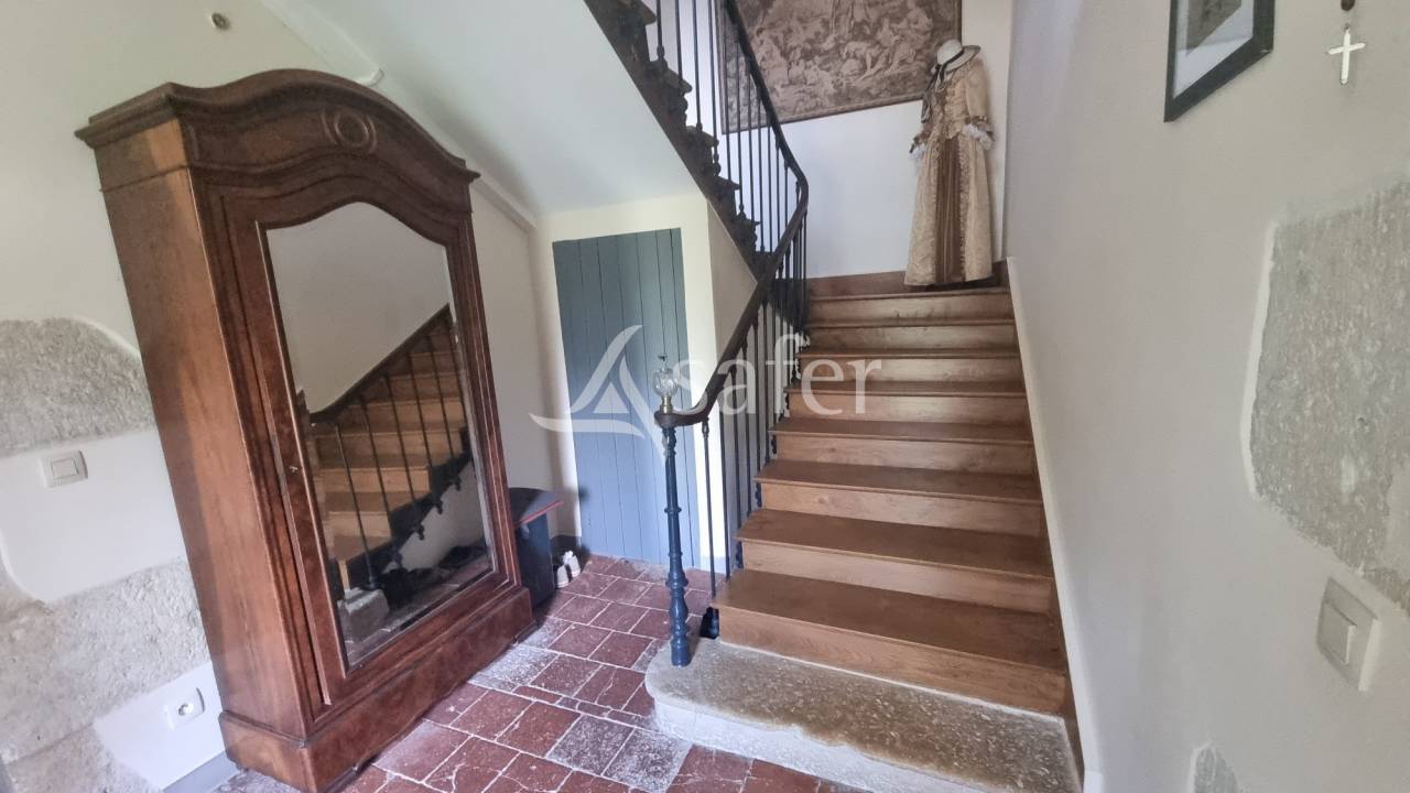 Proche Castéra-Verduzan - Propriété de charme de 4ha