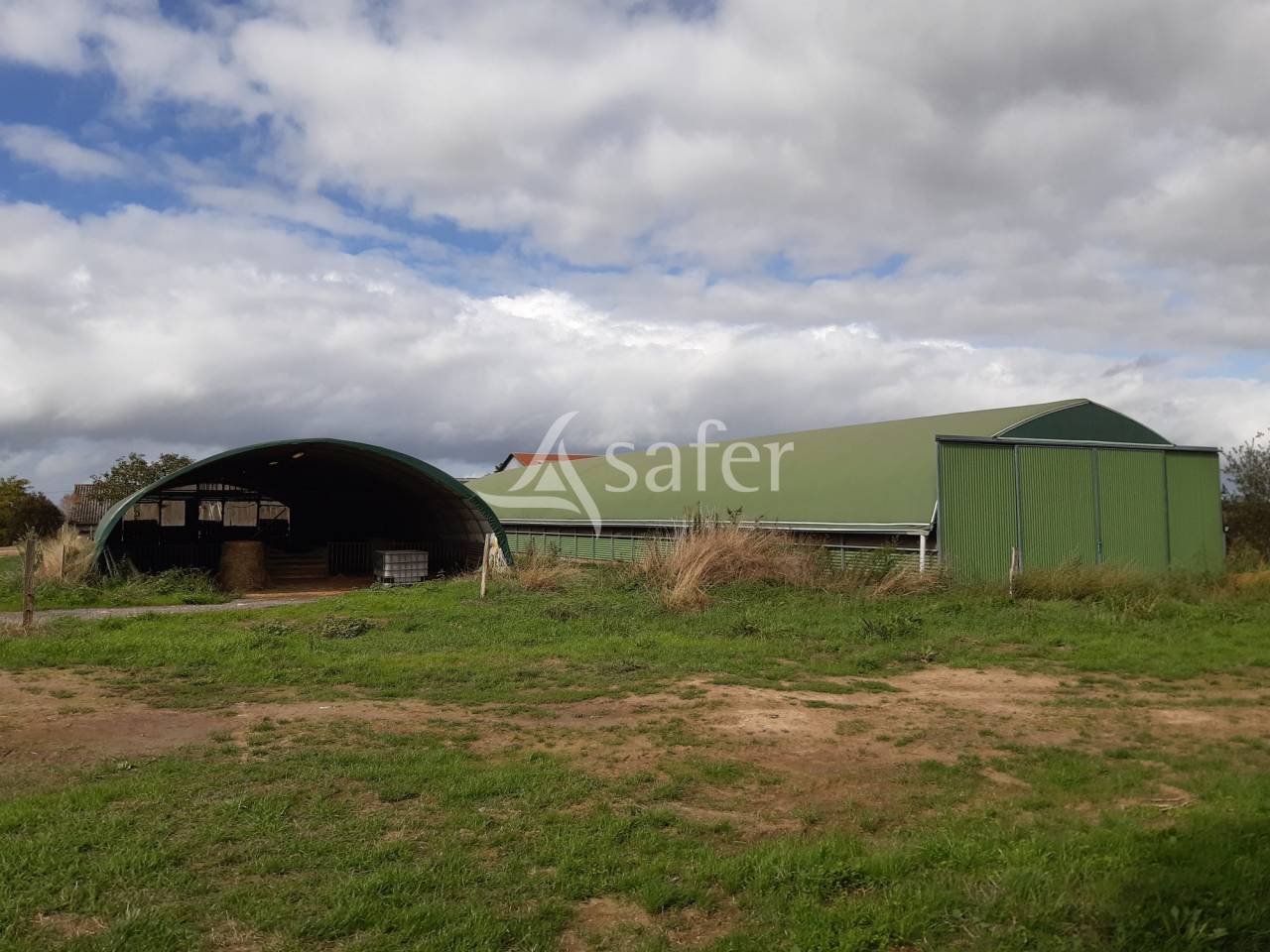 Exploitation Elevage sur 102 ha