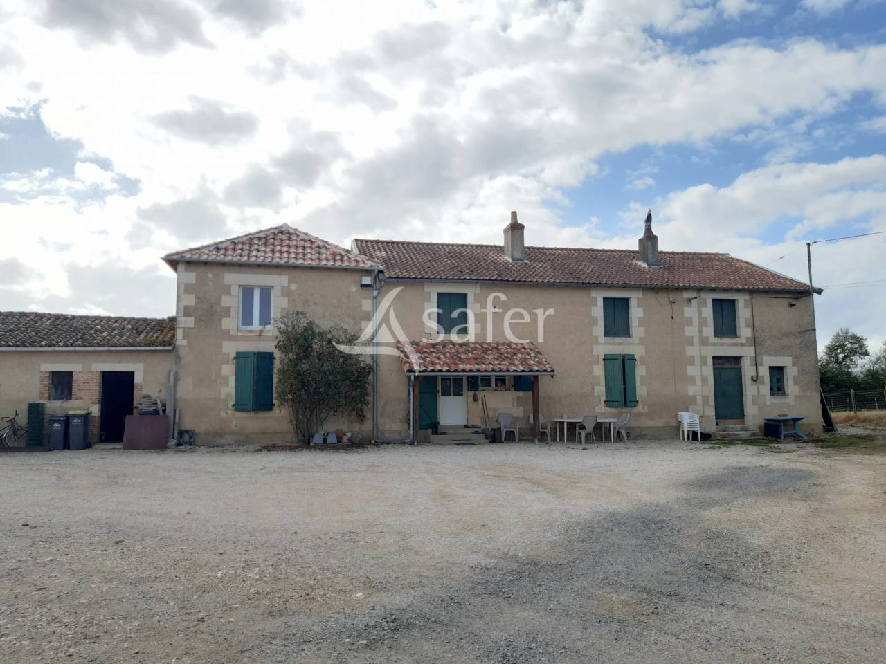 Exploitation Elevage sur 102 ha