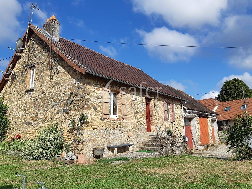 Propriété agricole d'élevage sur environ 79 ha