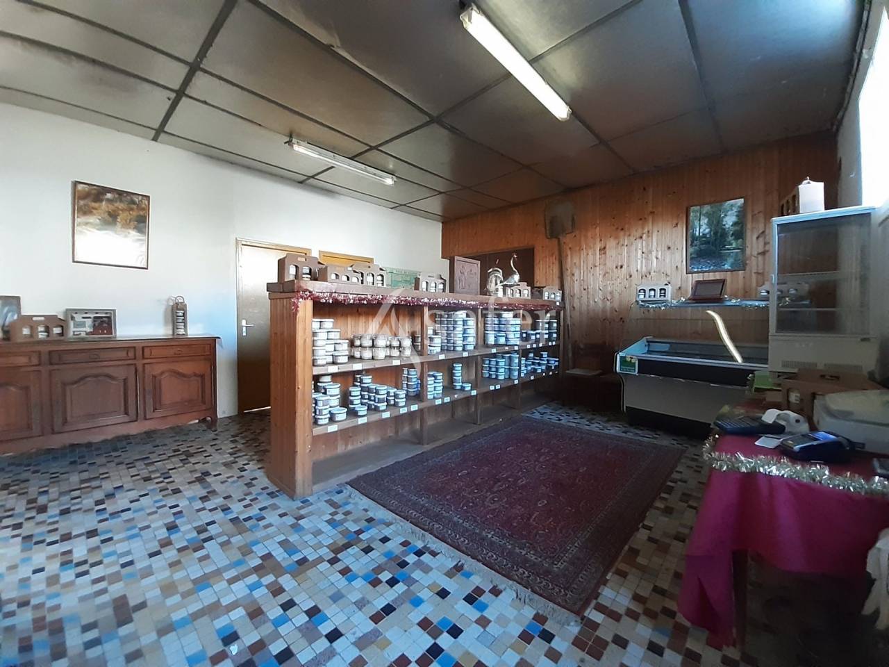 Ancienne Ferme sur environ 17 ha