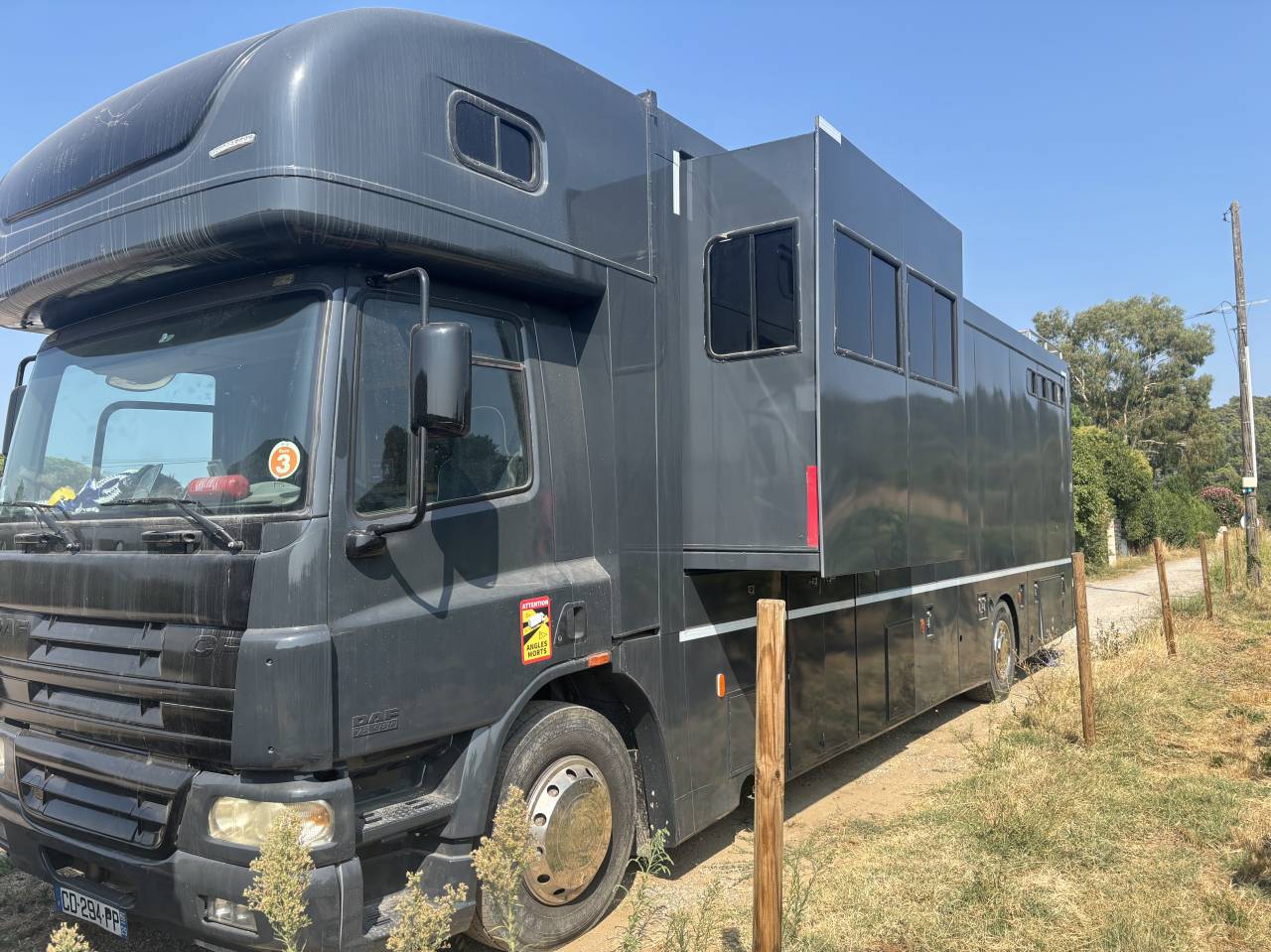 Camion DAF 8 places chevaux + home car