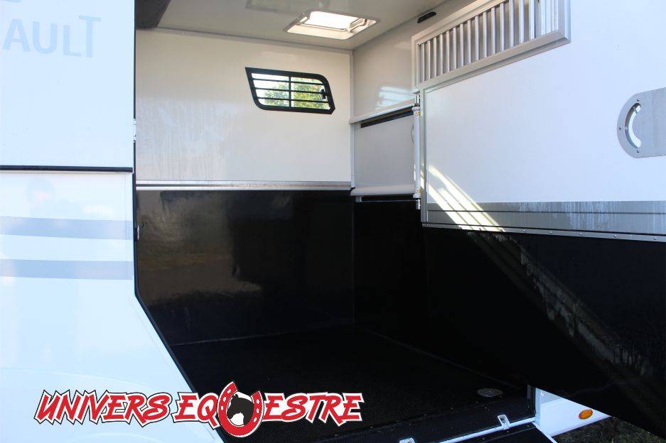 CAMION THEAULT RENAULT OCCASION NOVEMBRE 2023