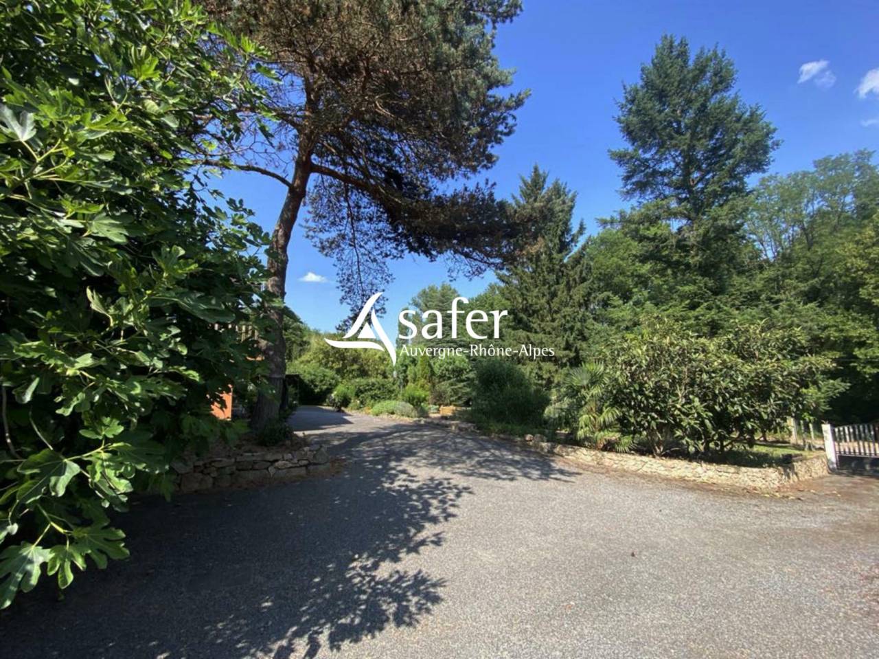 MAISON TRADITIONNEL ZONE NATURELLE - GREZIEU LA VARENNE