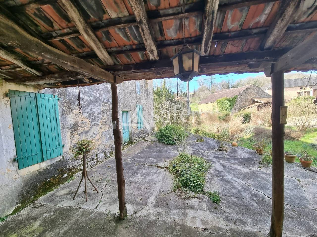 Corps de ferme sur 9 ha Proche Dordogne