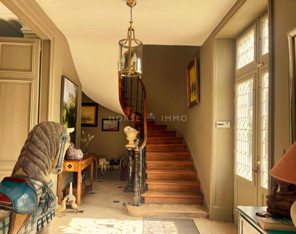 Magnifique Propri&eacute;t&eacute; avec parc-Rives du Loiret