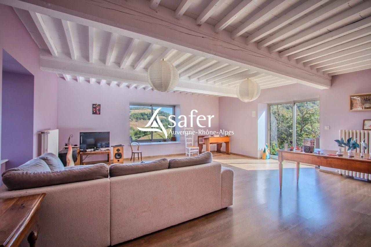 FERME AUTHENTIQUE EN PIERRE - PROXIMITE YZERON