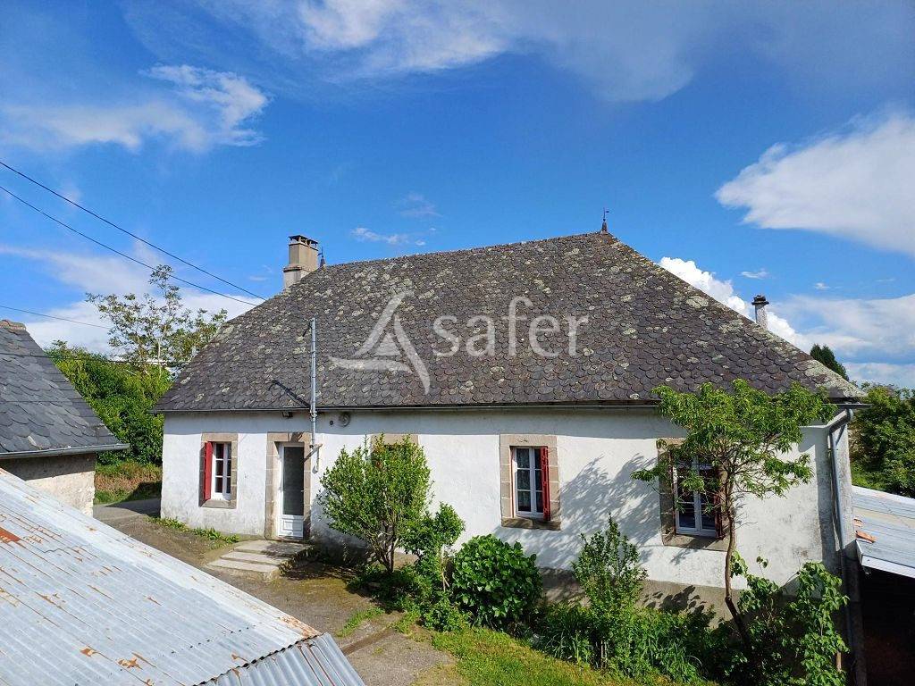 Propriété agricole bâtie d'environ 32 ha 50 en plusieurs ilot