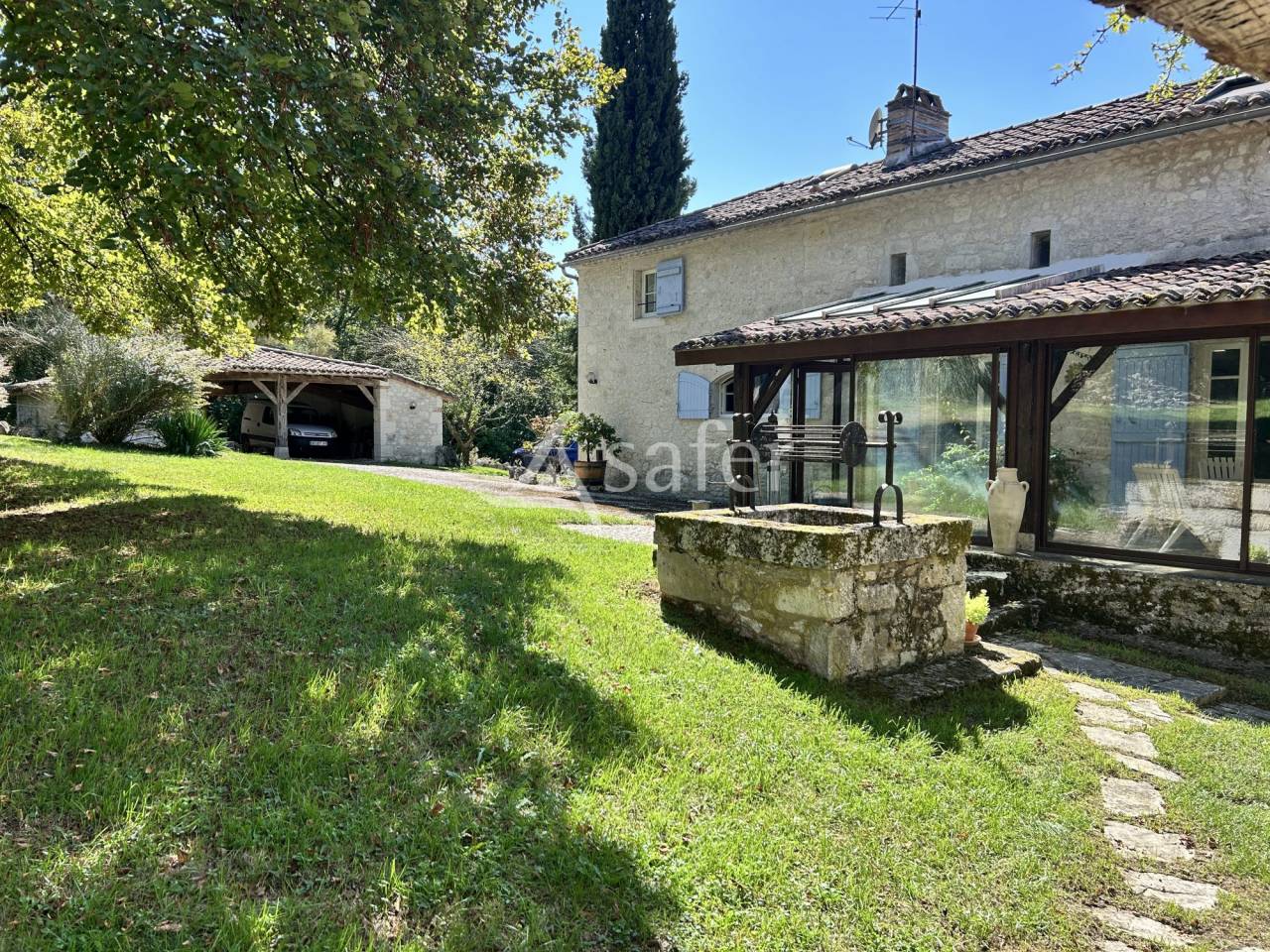 Belle propri&eacute;t&eacute; agricole sur 6ha