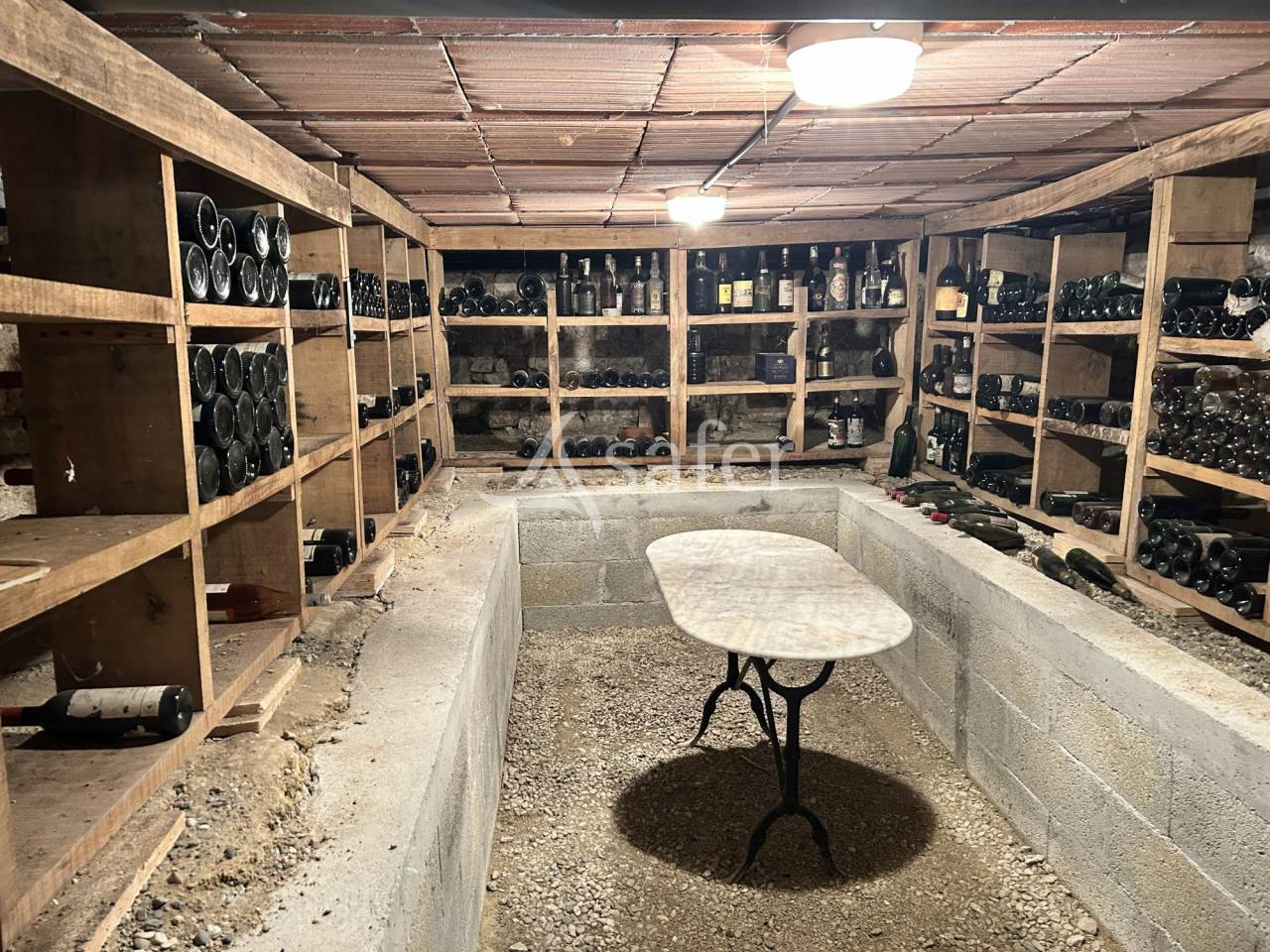 Belle propri&eacute;t&eacute; agricole sur 6ha