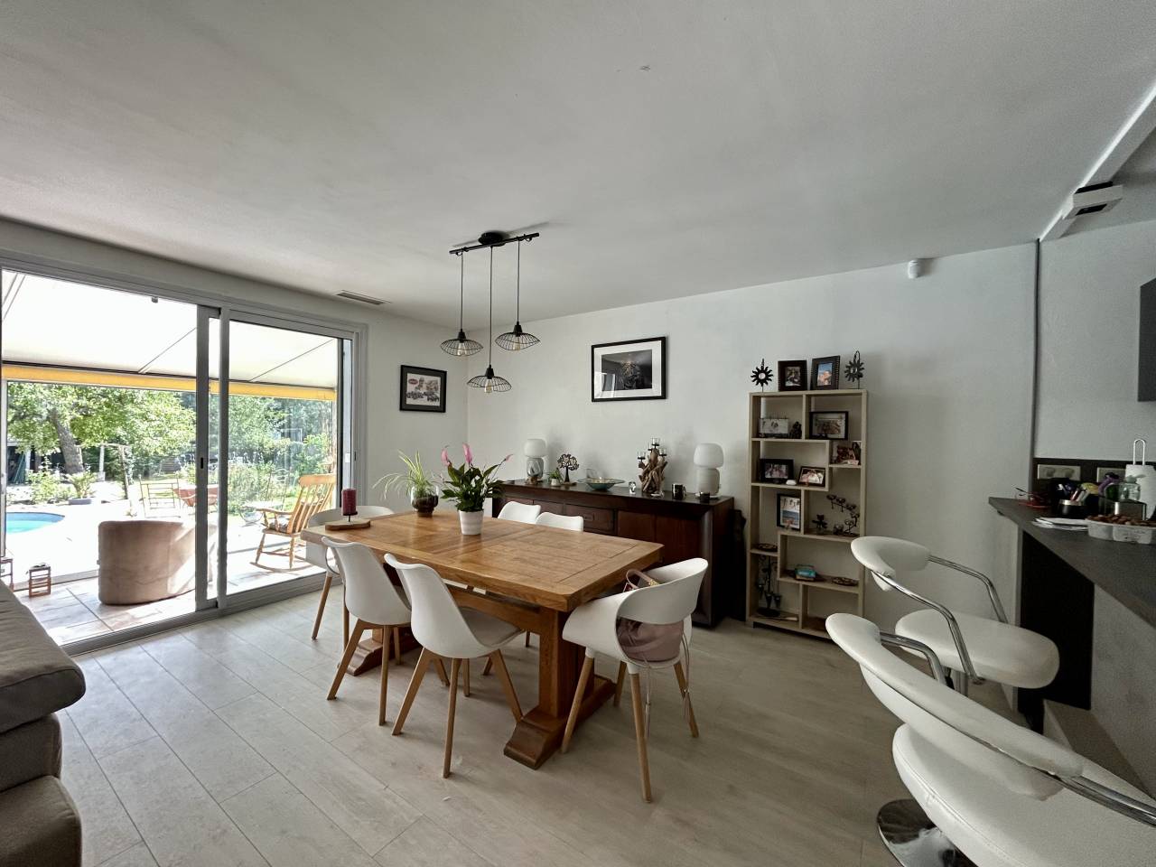 Maison familiale avec piscine sur 2 ha