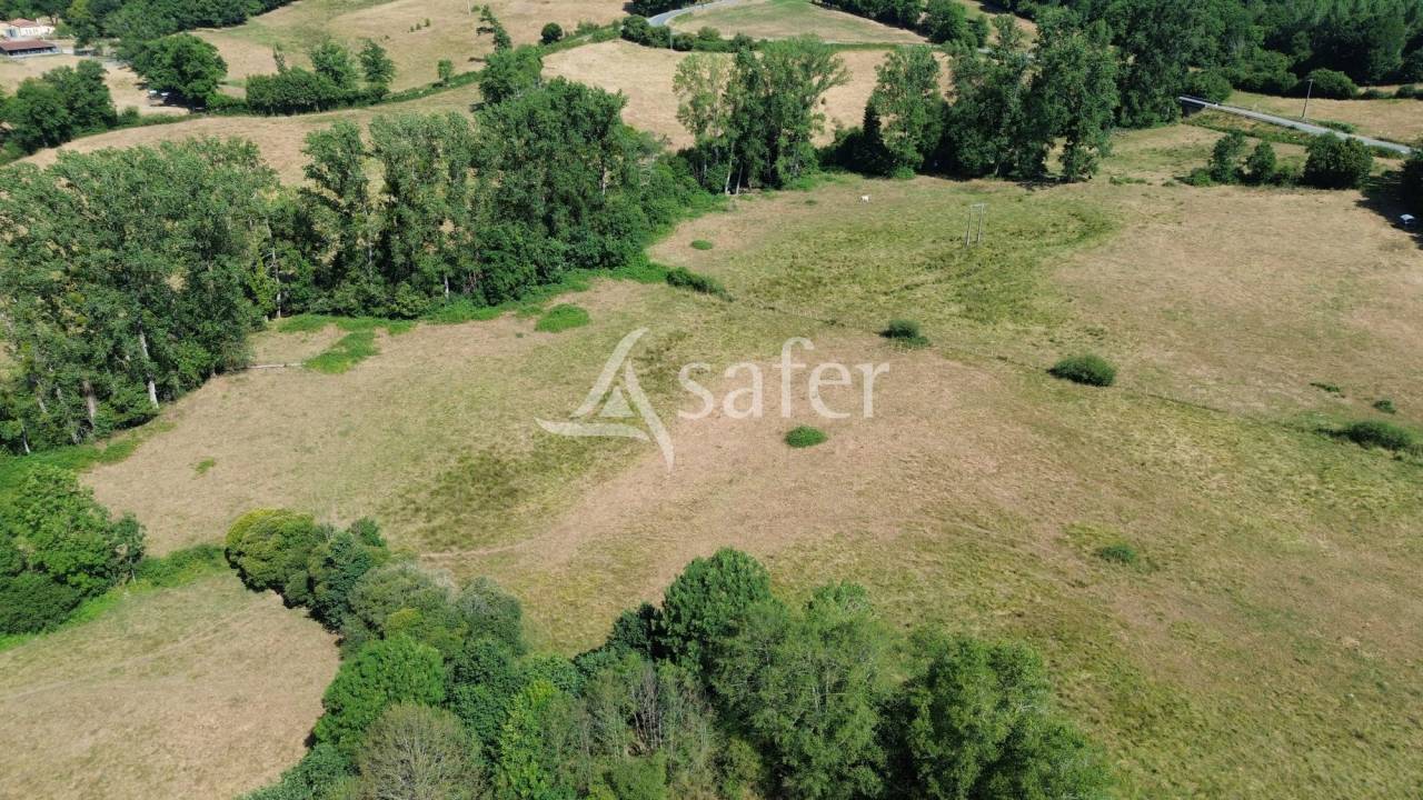 Propri&eacute;t&eacute; rurale sur 20 hectares