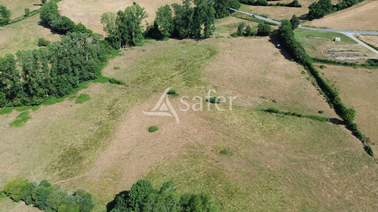 Propri&eacute;t&eacute; rurale sur 20 hectares