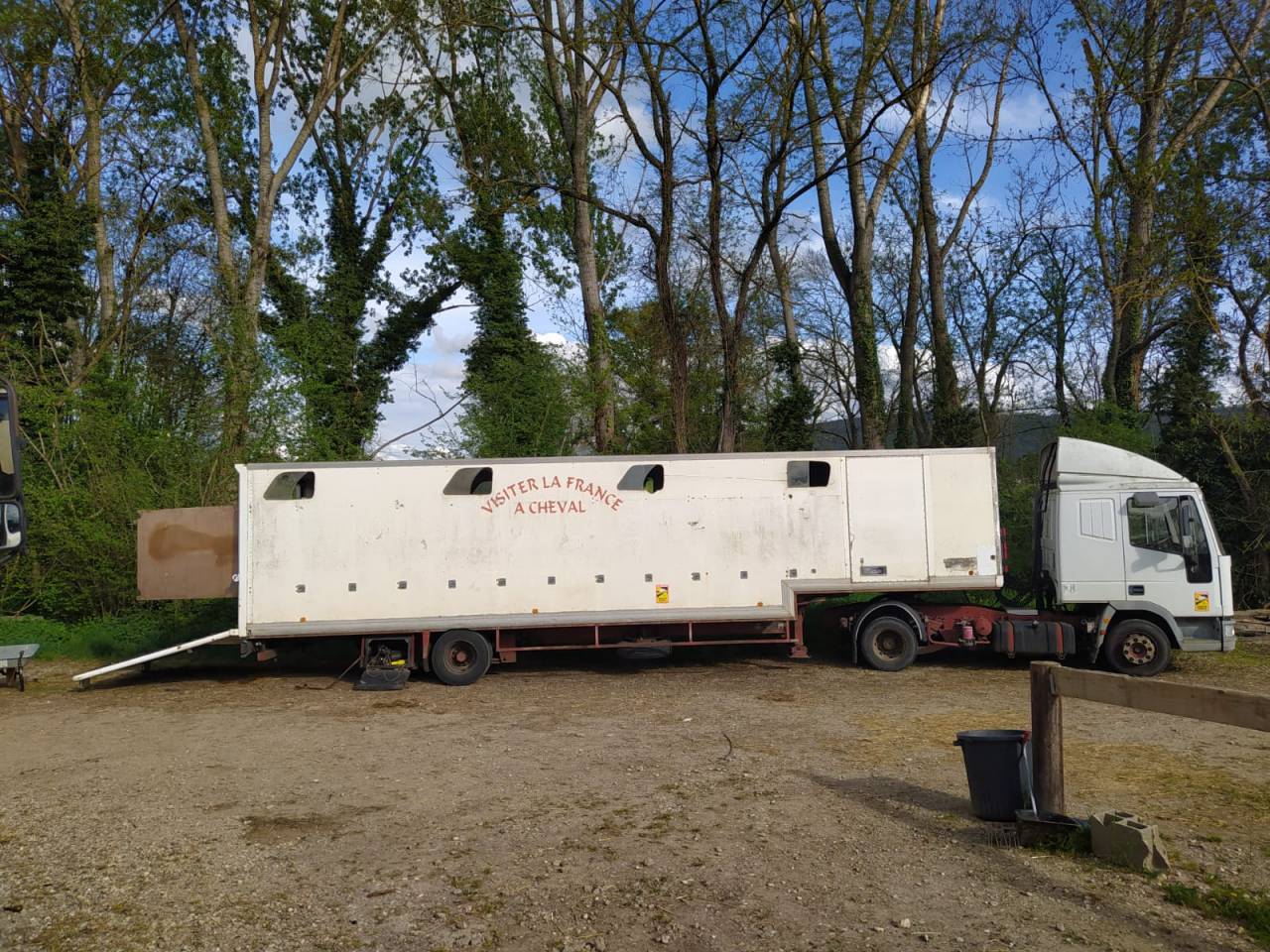 Ensemble routier IVECO + SAMRO