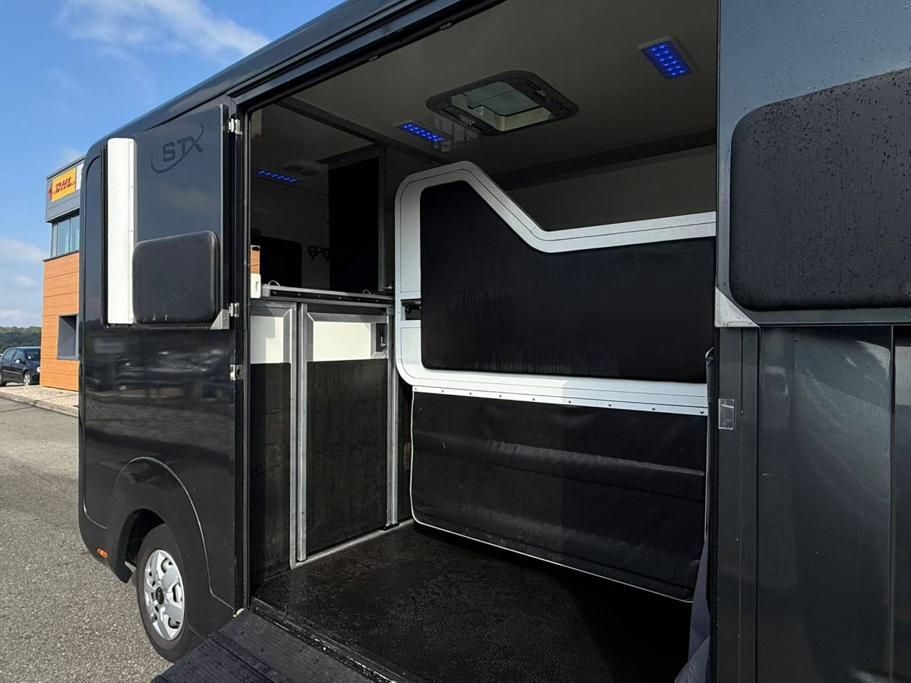 VL STX MOVANO 3P 165CH SELLERIE XL - VENDU