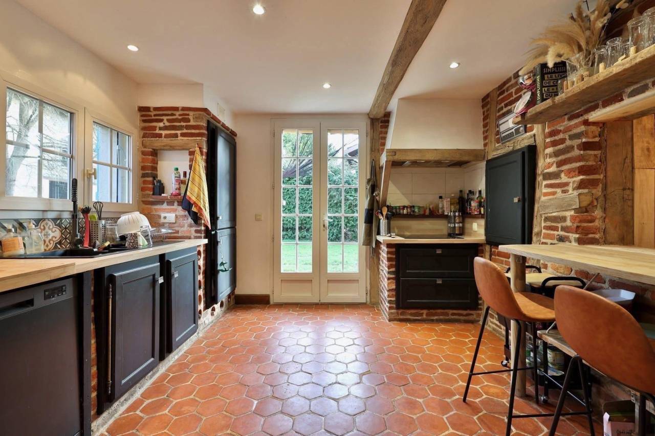 OPPORTUNITÉ Charmante propriété équestre clé en main 01