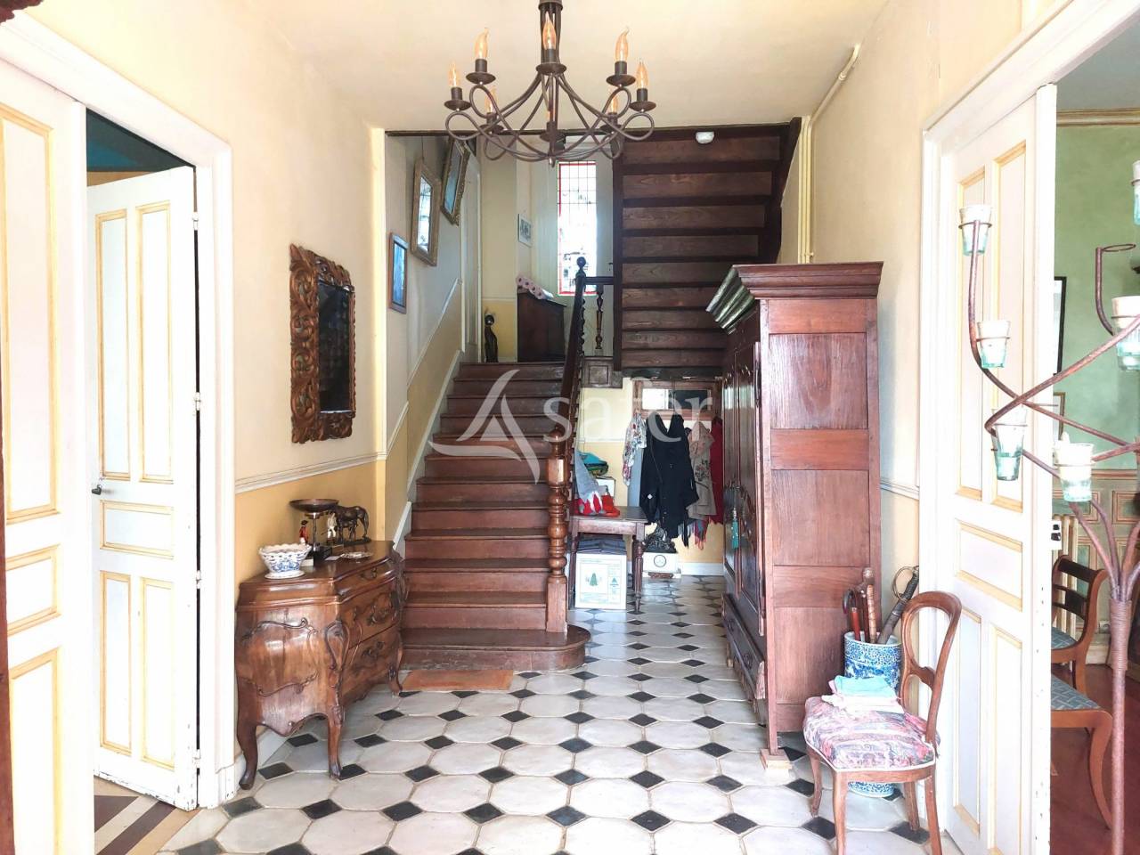 Propriété agricole avec écurie proche de Pau