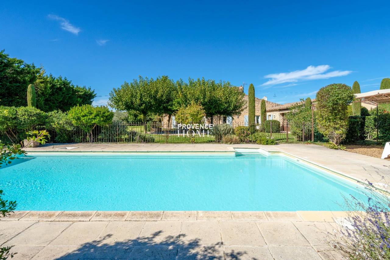 À VENDRE MAS EN PIERRES APPARENTES DU XIXè 