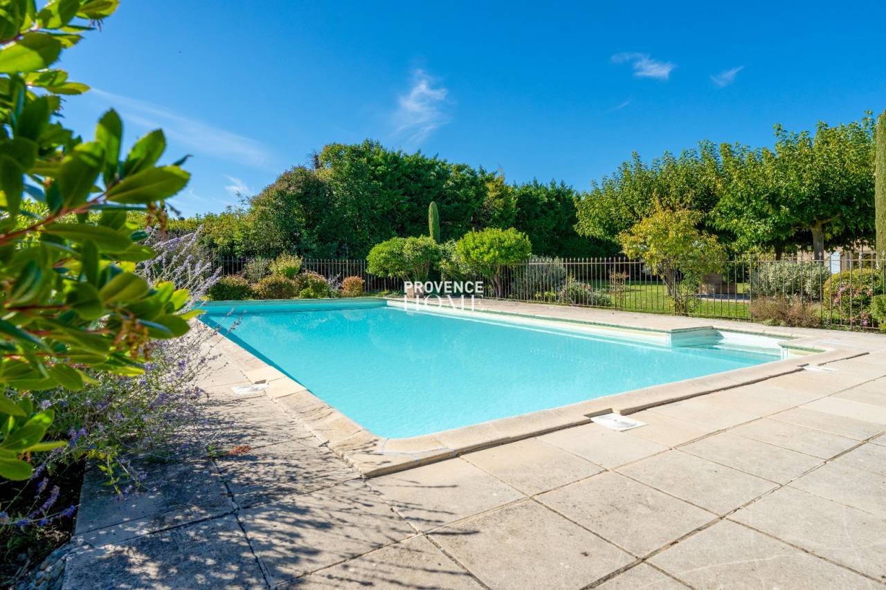 À VENDRE MAS EN PIERRES APPARENTES DU XIXè 