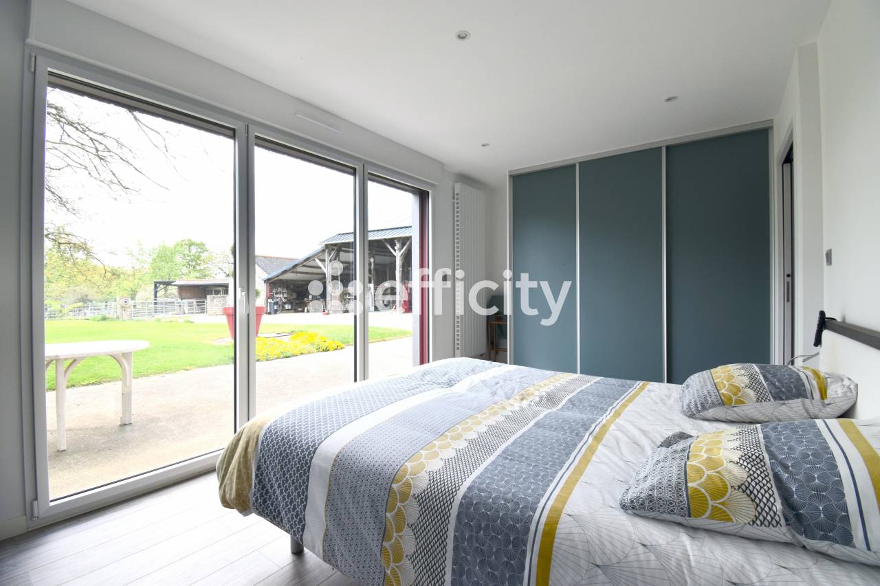 35450 - PROPRIETE EQUESTRE - 5 CH - 165 m² - 4 HA