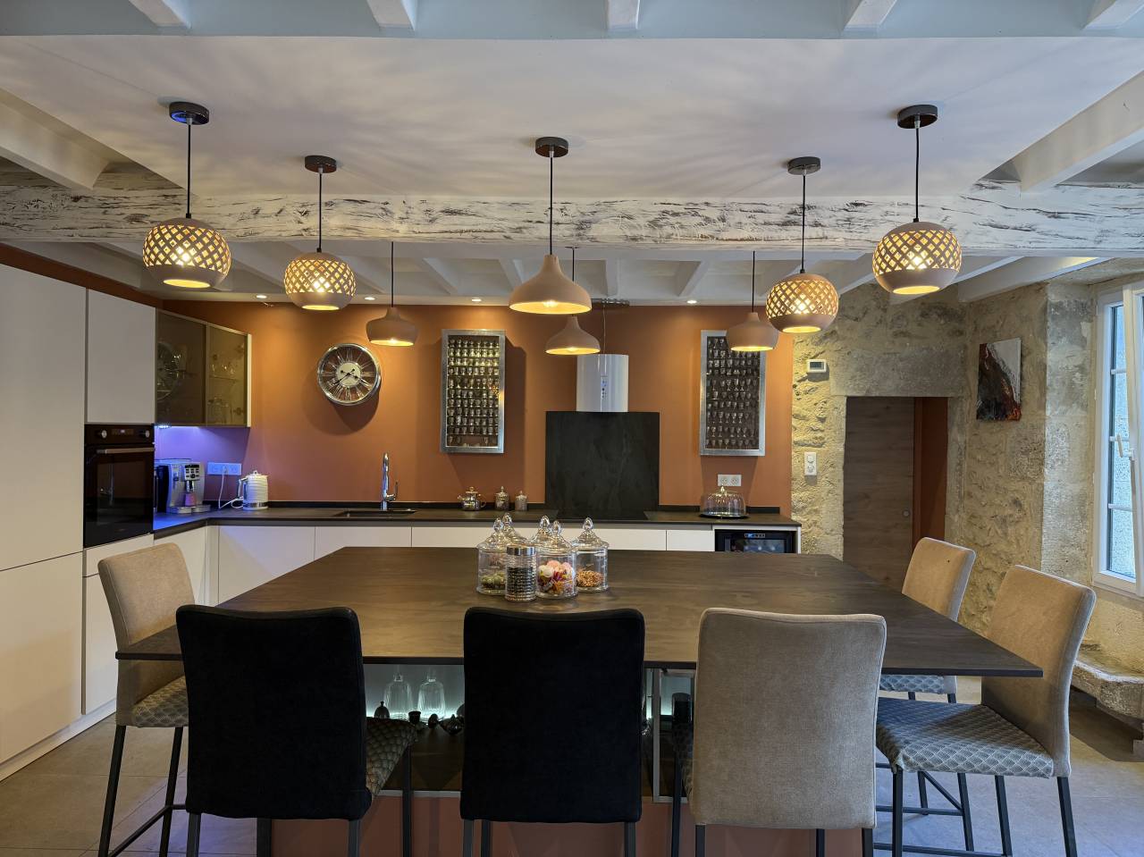 Corps de ferme rénové de 207 m² sur 4 hect