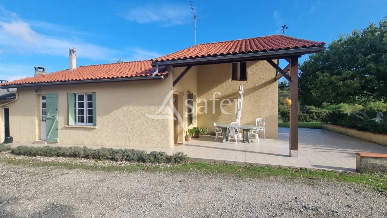 Proche Vic-Fezensac - Propri&eacute;t&eacute; de 7,6ha