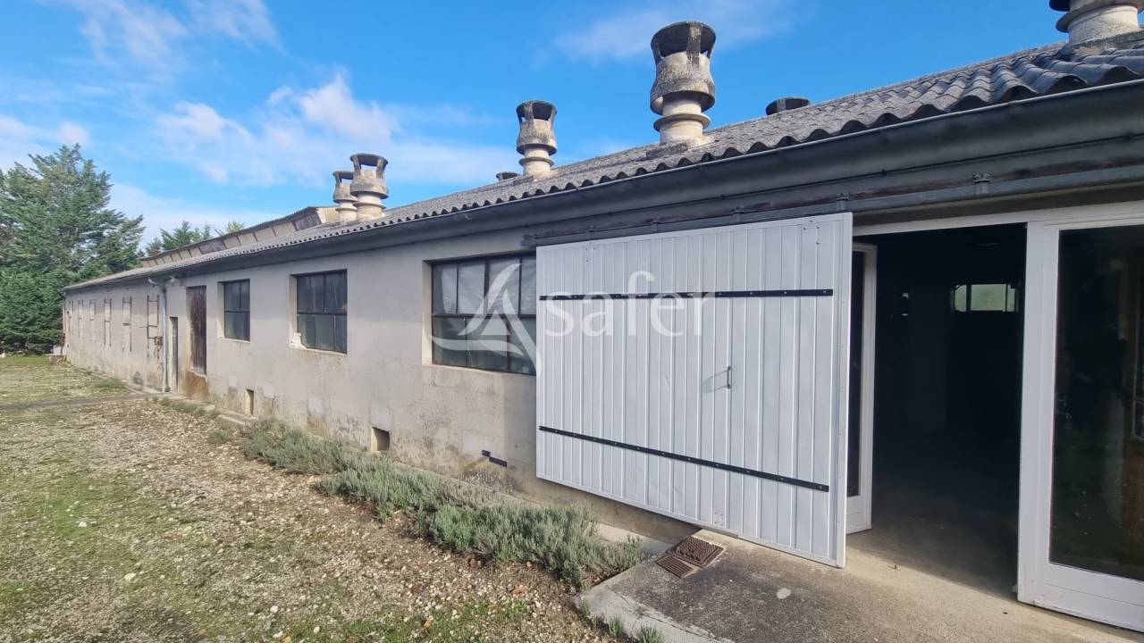 Proche Vic-Fezensac - Propri&eacute;t&eacute; de 7,6ha