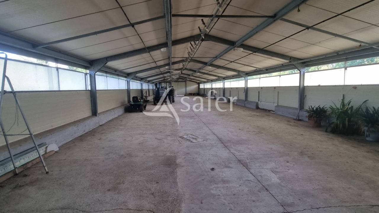 Proche Vic-Fezensac - Propri&eacute;t&eacute; de 7,6ha