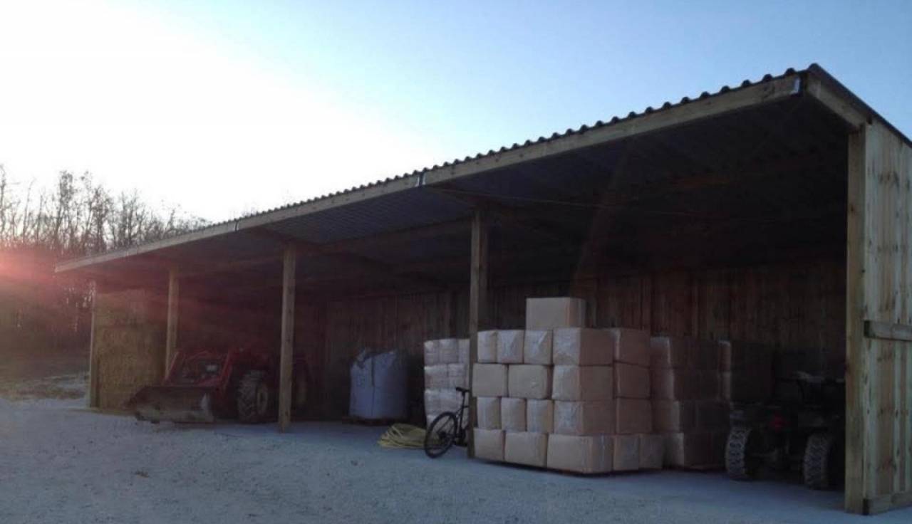VALEILLES - Ecurie 20 Boxes - 12 Ha - 