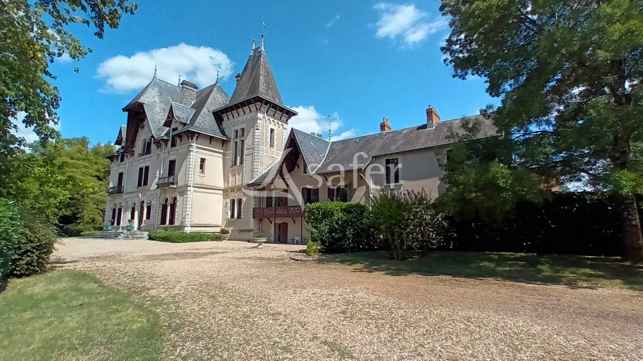 Ensemble rural sur environ 140 ha