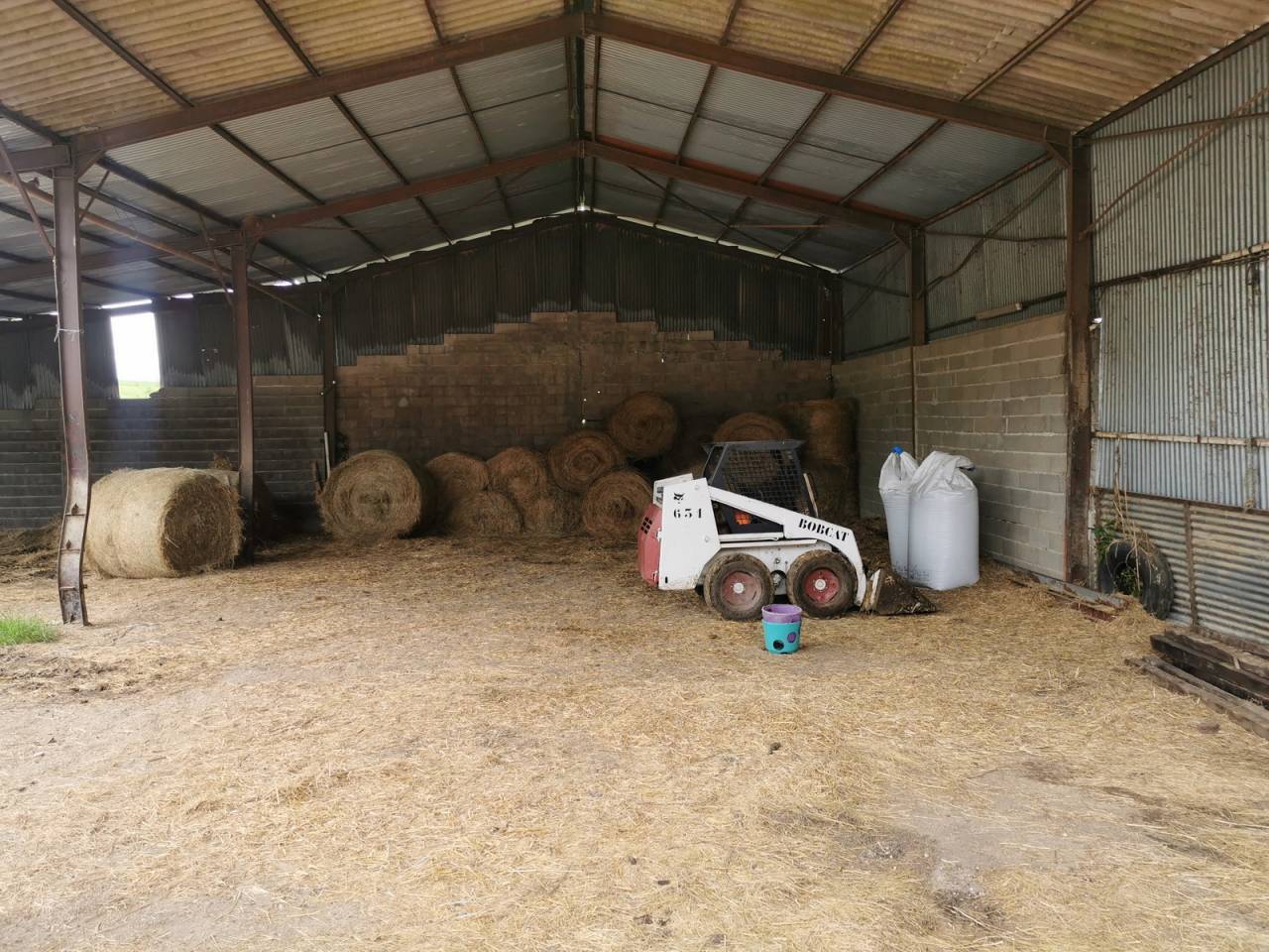 Propriété équestre sur 17 ha – 18 (cher) 