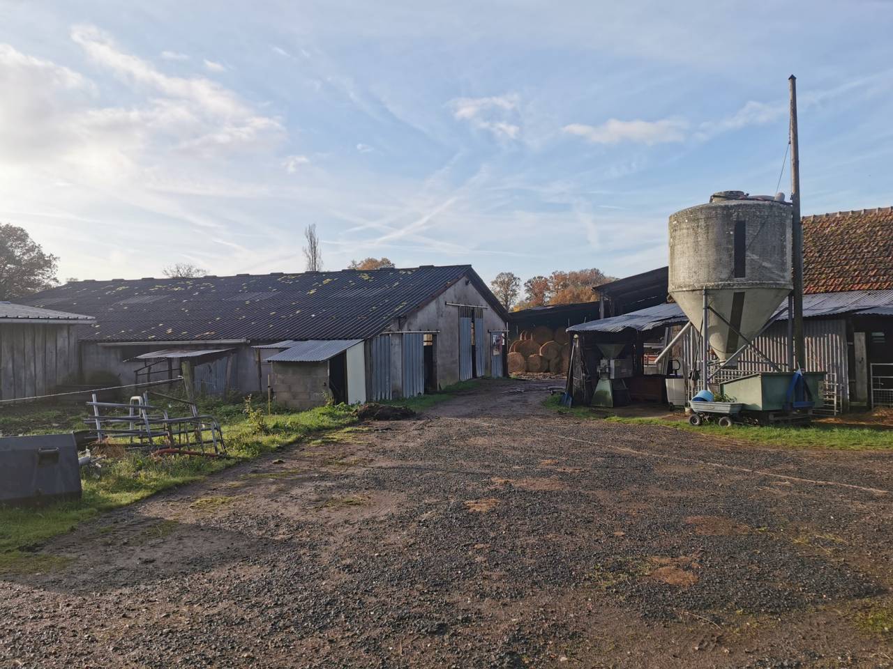 Propriété équestre sur 17 ha – 18 (cher) 