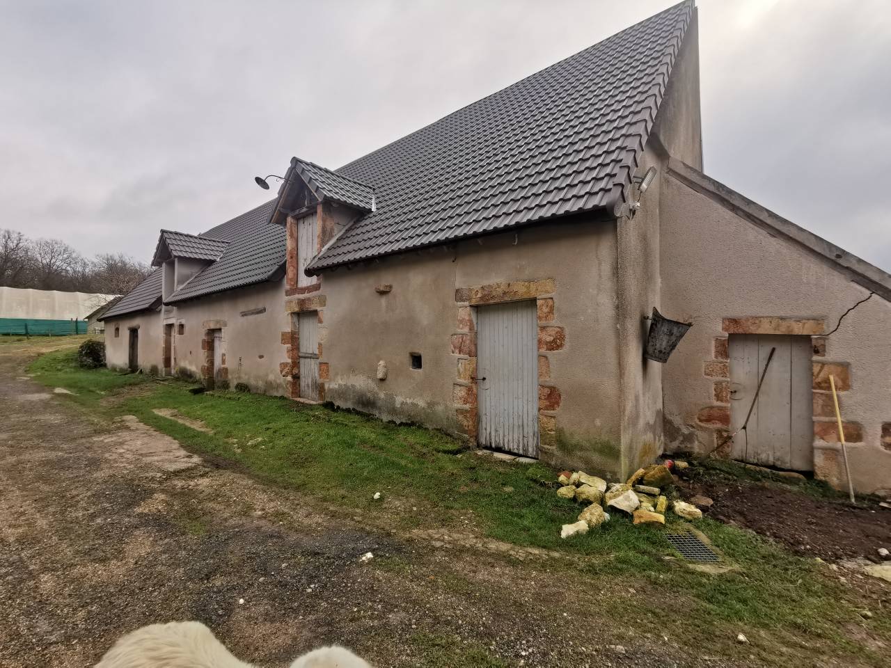 Propriété équestre sur 17 ha – 18 (cher) 