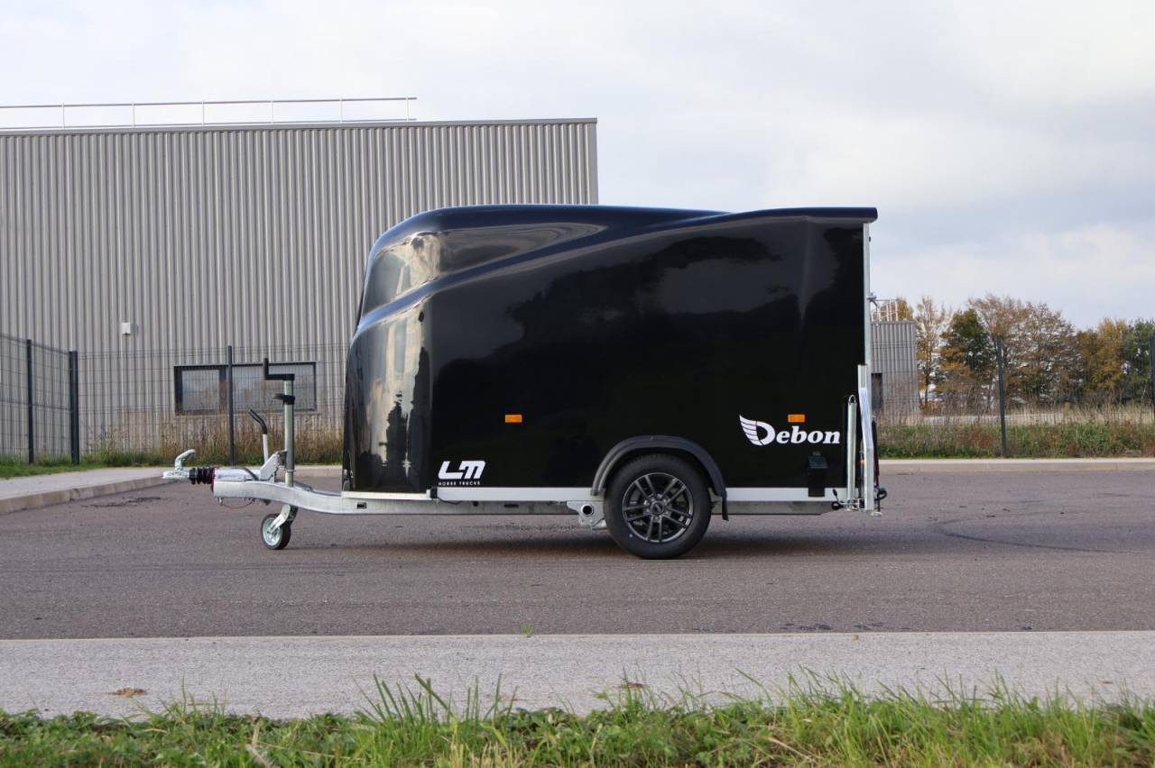 REMORQUE FOURGON DEBON CARGO 1300 - VENDU
