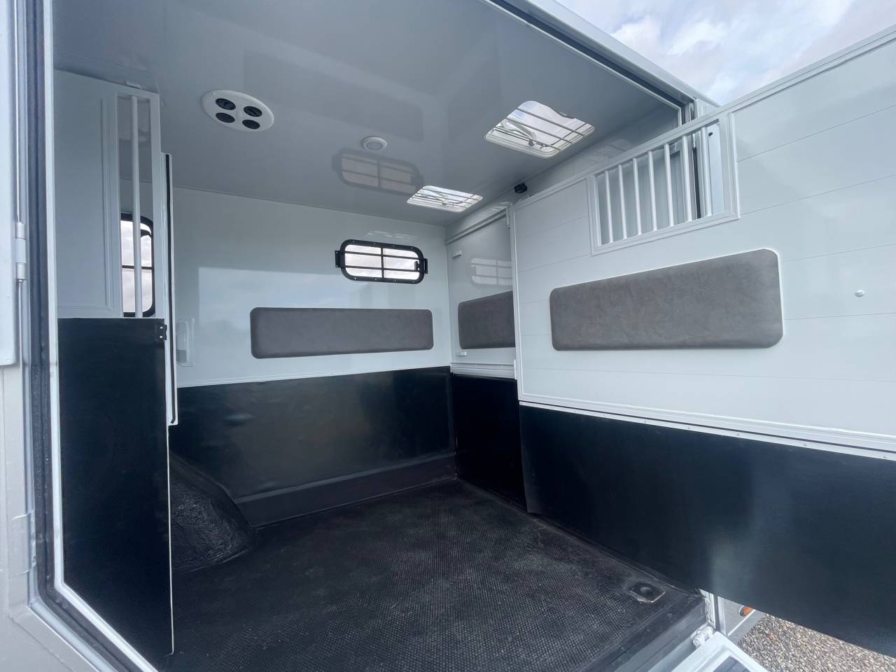 RENAULT MASTER TBST STALLE 5