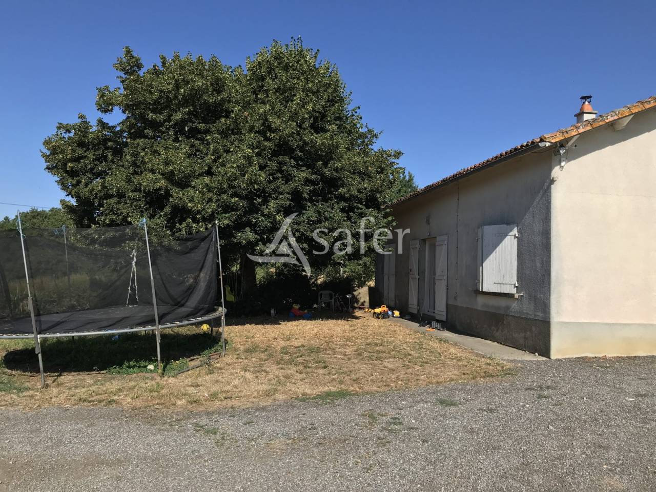 Exploitation agricole 70 hectares