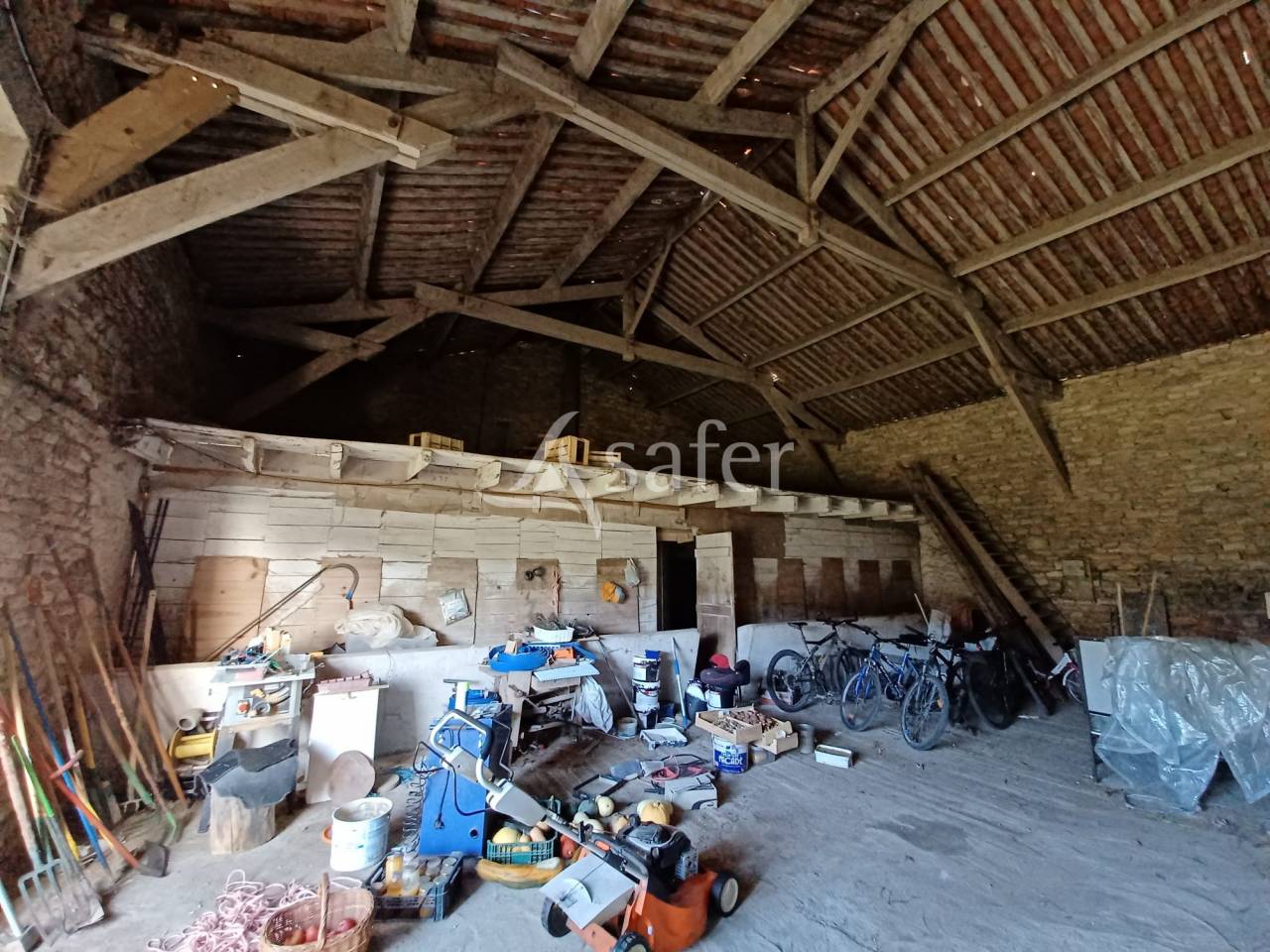 Propriété Rurale sur 12 hectares