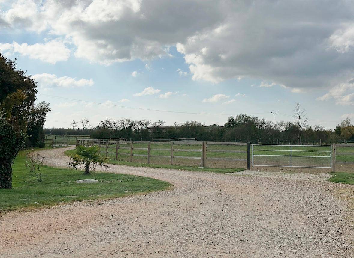 Écurie de neuve sur 5ha coeur Calvados (14) 