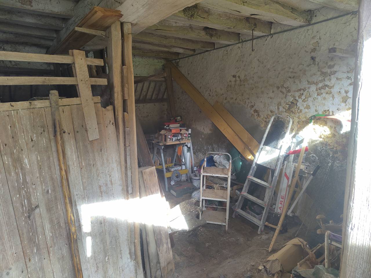 Corps de ferme en forêt de Bercé, parfait pour cavalier