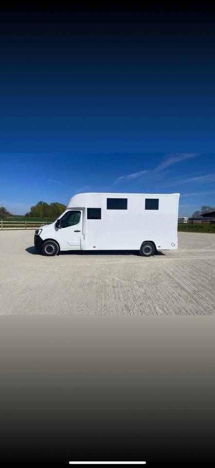 Renault Master Chardron Equinox