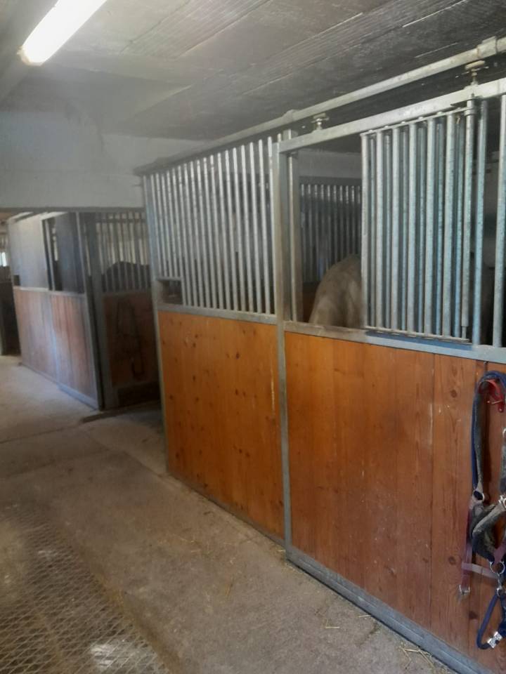 BOXES A LOUER COMMUNE DE CHAMPVENT