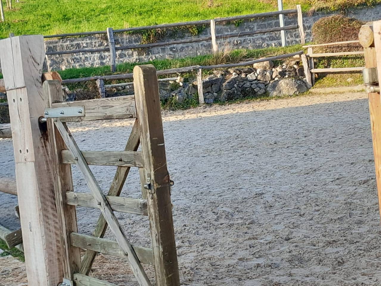 BOXES A LOUER COMMUNE DE CHAMPVENT