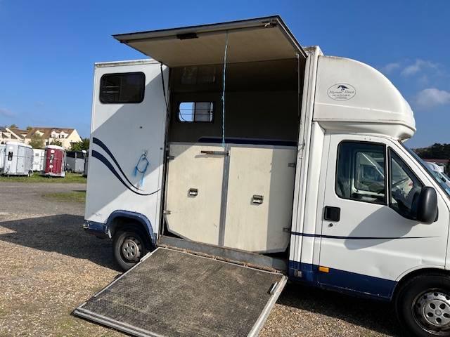 CITROEN JUMPER - 2001 - 296 000KM - DEPOT VENTE